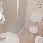 Апартаменты Moni *