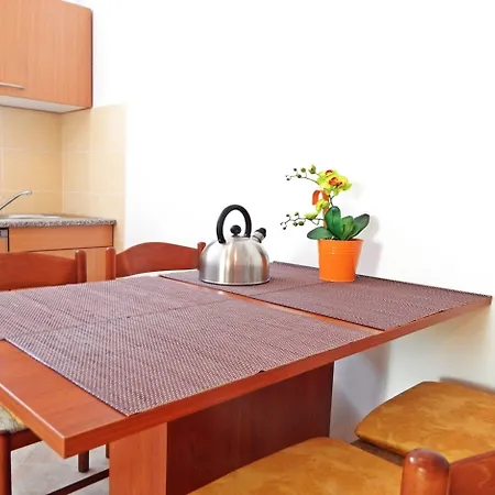 Moni Apartamento